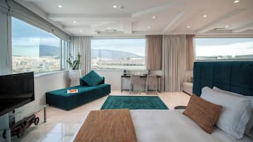 Penthouse, Acropolis View