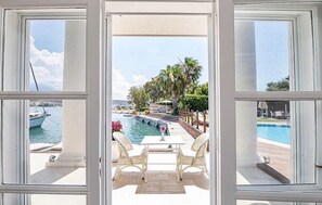 Quarto casal luxo, vista para o mar | Frigobar, cofres nos quartos, escrivaninha, Wi-Fi de cortesia