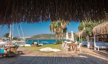 Exterior. Port Alacati Hotel