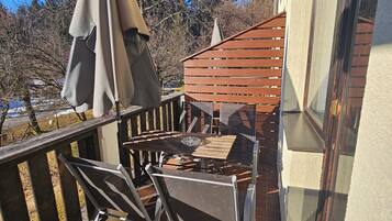Apartamento, planta baja | Terraza o patio