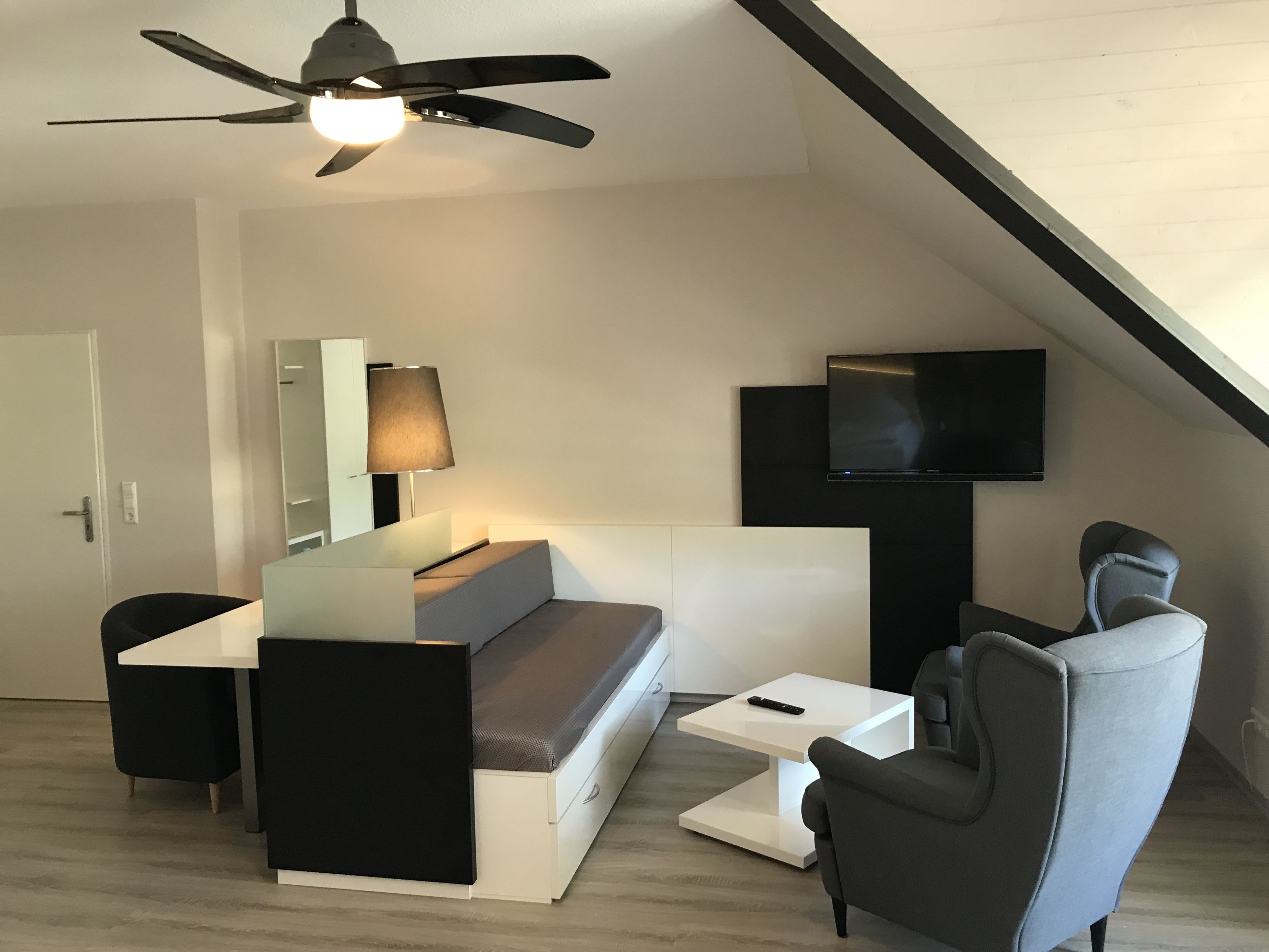 deluxe suite | in-room safe, free cots/infant beds, free wifi, bed sheets