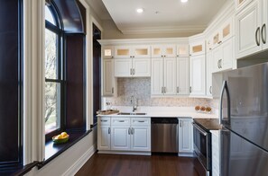 Apartment, 2 Schlafzimmer, 2 Bäder | Eigene Küche