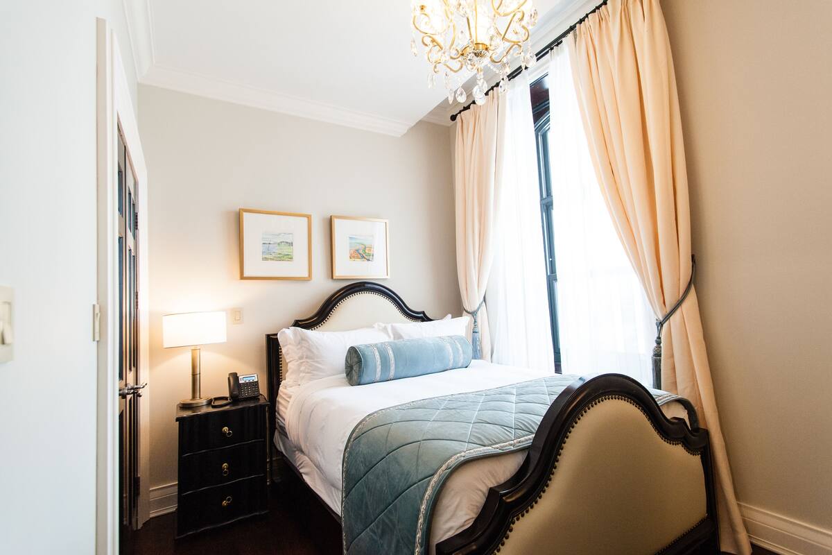 Hypo-allergenic bedding, down duvets, memory-foam beds, in-room safe
