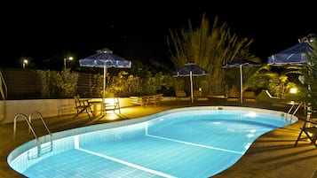 Outdoor pool, pool umbrellas, pool loungers