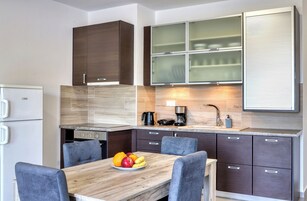 Two Bedroom Apartment Bay View | Private kitchen | Fridge, stovetop, coffee/tea maker, electric kettle