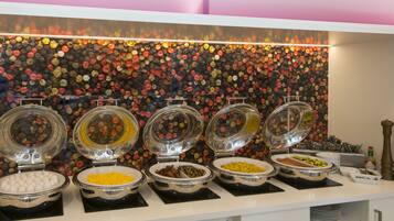 Desayuno bufé gratuito y diario