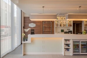 Reception - Hampton by Hilton Hamburg City Centre (Hamburg)