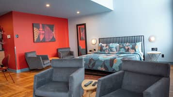 Loft Exécutif, bain à remous (2 Kings)