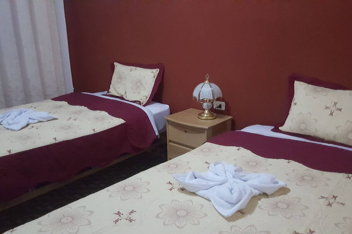 Phòng 4 Tiêu chuẩn, nhiều giường, phòng tắm riêng | 12 phòng ngủ, chăn bông, nệm Select Comfort