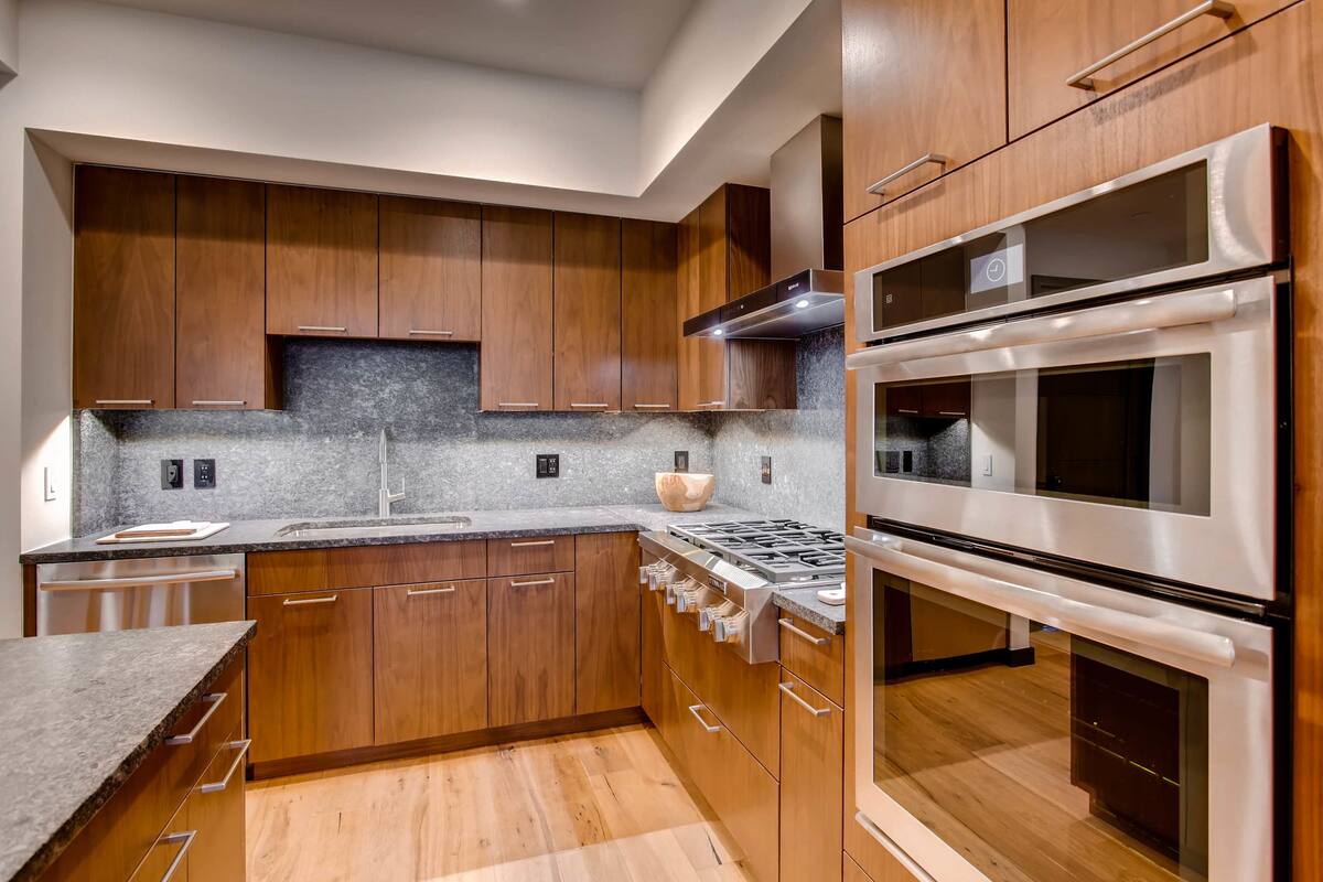premium condo, 2 bedrooms | private kitchen