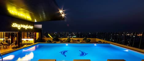 Piscine extérieure