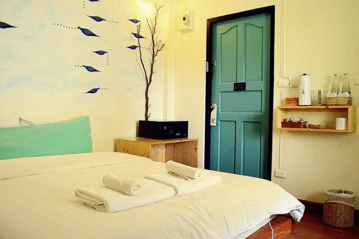 Standard Double Room | In-room safe, blackout drapes, free WiFi