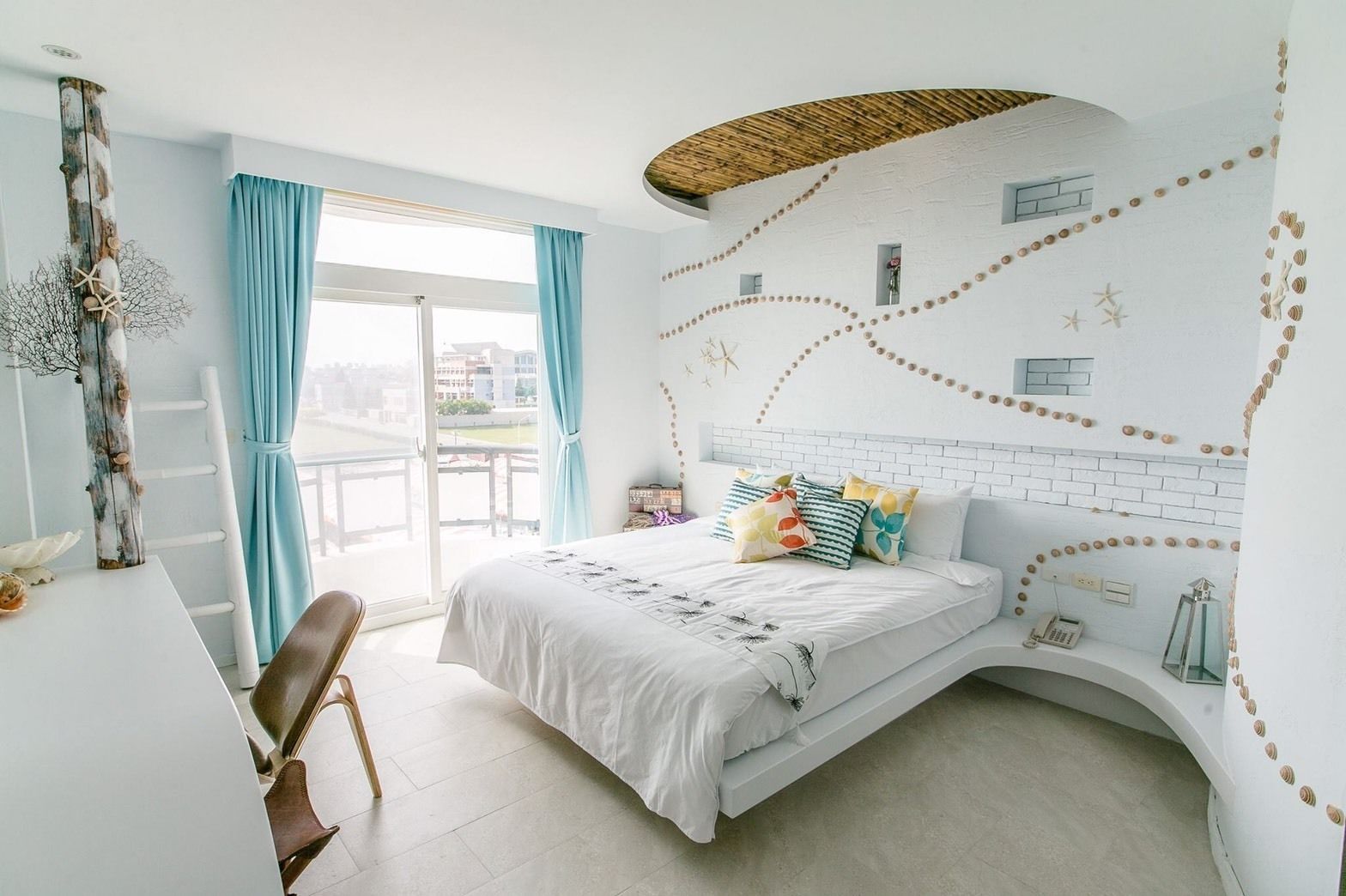 superior double room | desk, soundproofing, free wifi, bed sheets