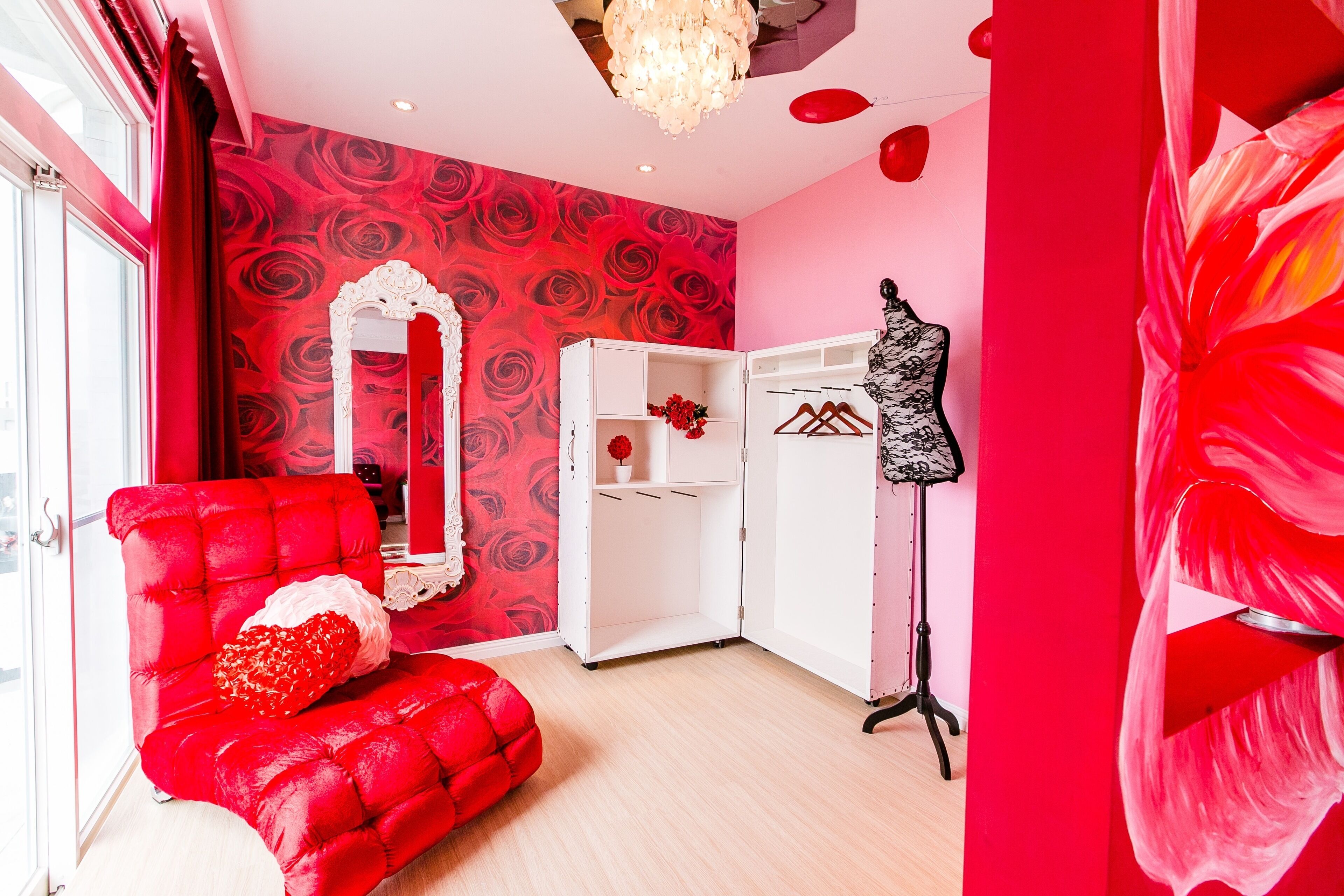 luxury double room | desk, soundproofing, free wifi, bed sheets