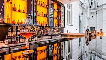 酒吧(店内)