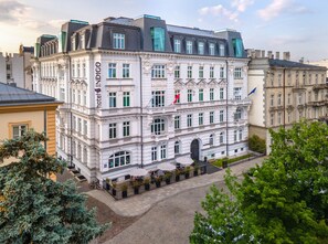 Front of property - Hotel Indigo Warsaw - Nowy Swiat by IHG (Warsaw)