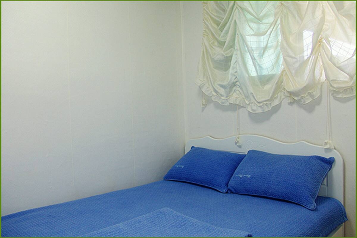 Family Bed Room | Chambres insonorisées, Wi-Fi gratuit, décoration personnalisée