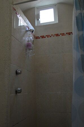 Double Room, 2 Bedrooms | Bathroom | Shower, free toiletries, towels