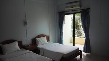 Tirai kedap cahaya, tempat tidur lipat/tambahan, dan Wi-Fi gratis