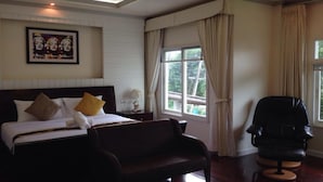 Unclassified image, 3 of 24, button - Villa Panwa (Wichit)