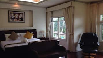 4 Bedrooms with Private Pool Villa | 4 quartos, Wi-Fi de cortesia, roupa de cama