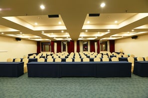 Banquet hall - Central Business Hotel (Qingdao)
