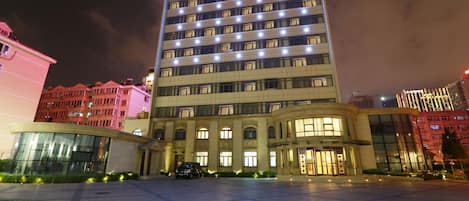 Front of property – evening/night