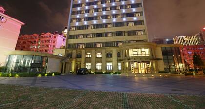 Central Business Hotel