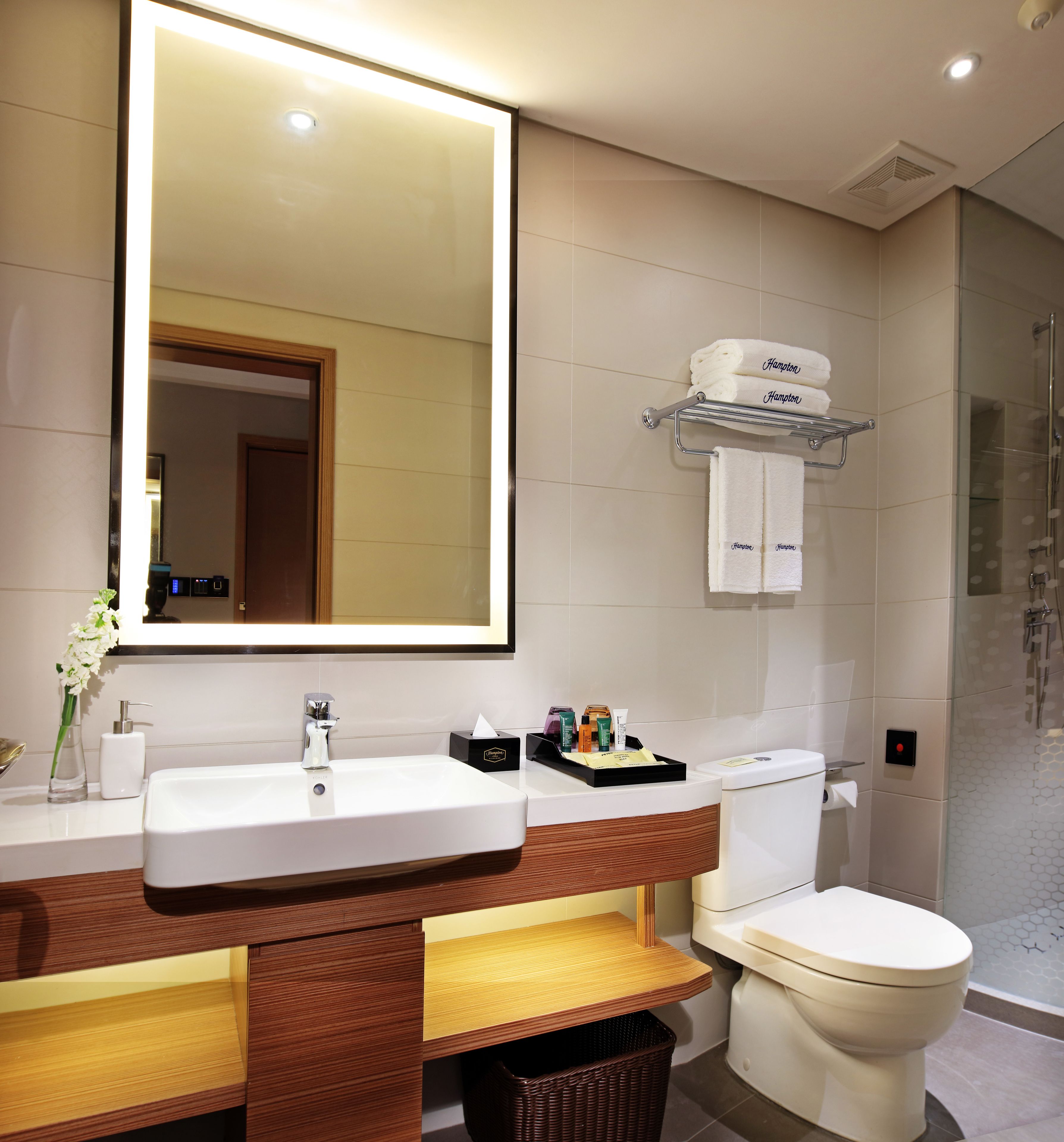 shower, rainfall showerhead, free toiletries, hair dryer