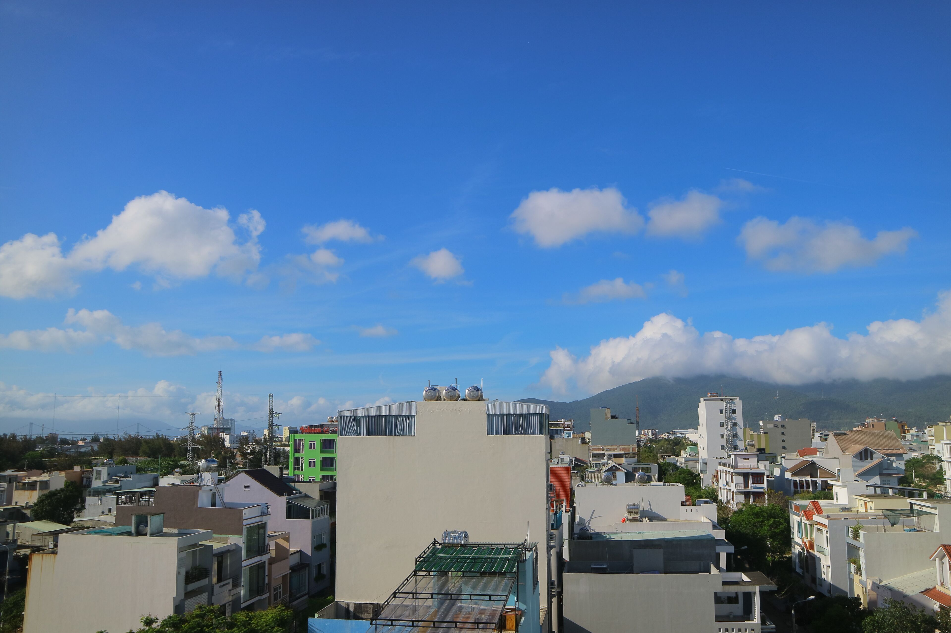 deluxe two queen beds (large room + city view) | city view