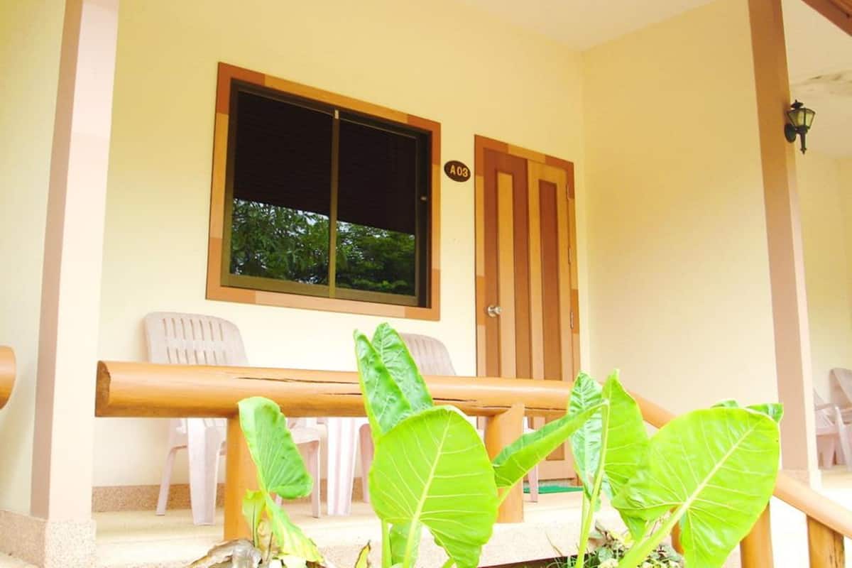 Standard Double Room | Terrace/patio