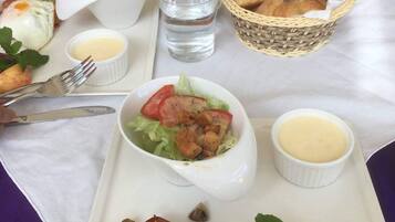 Kahvaltı servisi