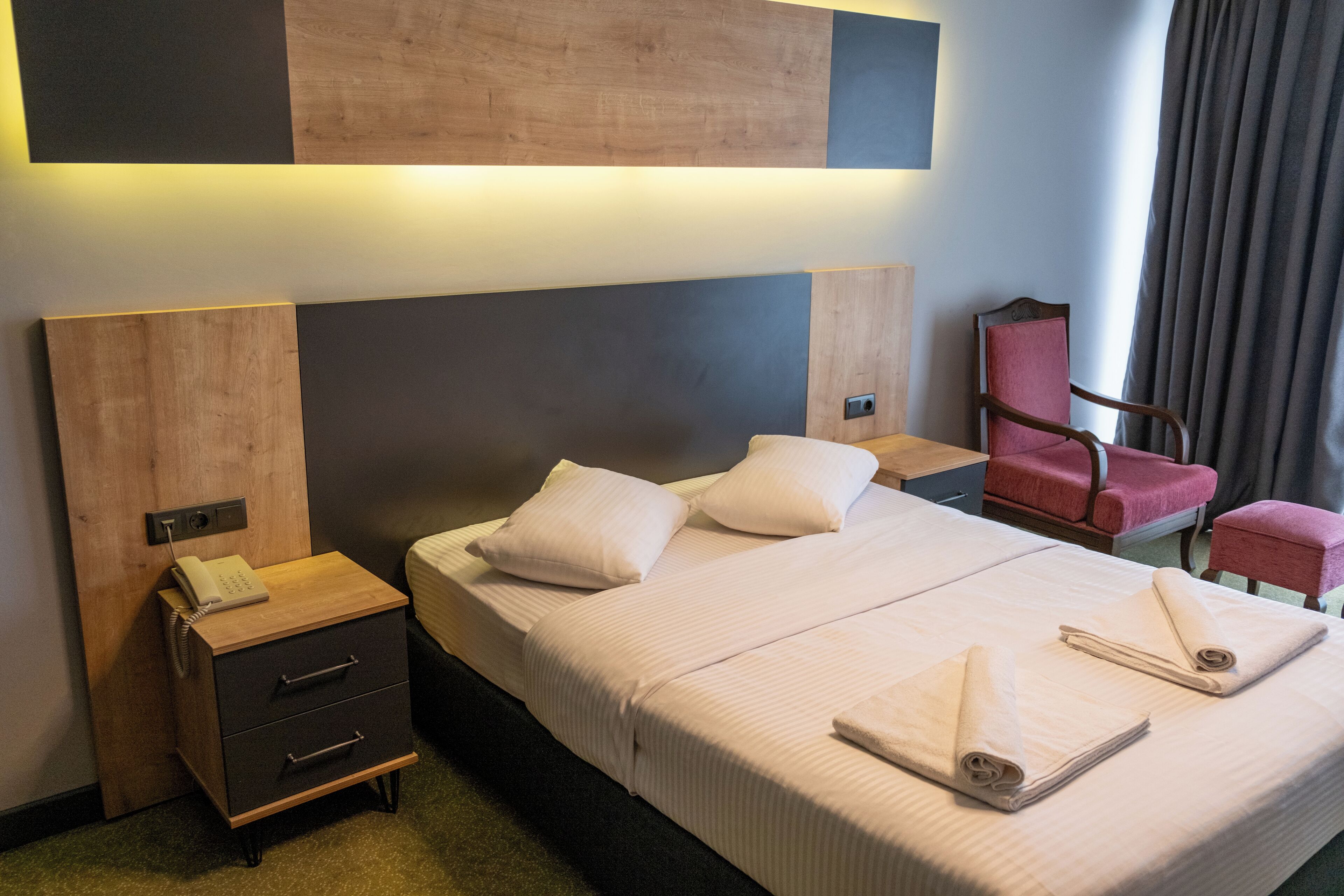 standard double room, 1 bedroom, sea view | 1 bedroom, premium bedding, minibar, desk