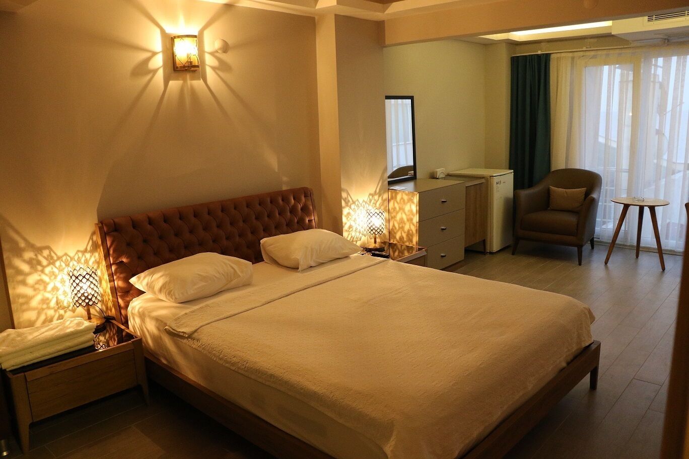 standard double room, 1 bedroom, sea view | 1 bedroom, premium bedding, minibar, desk