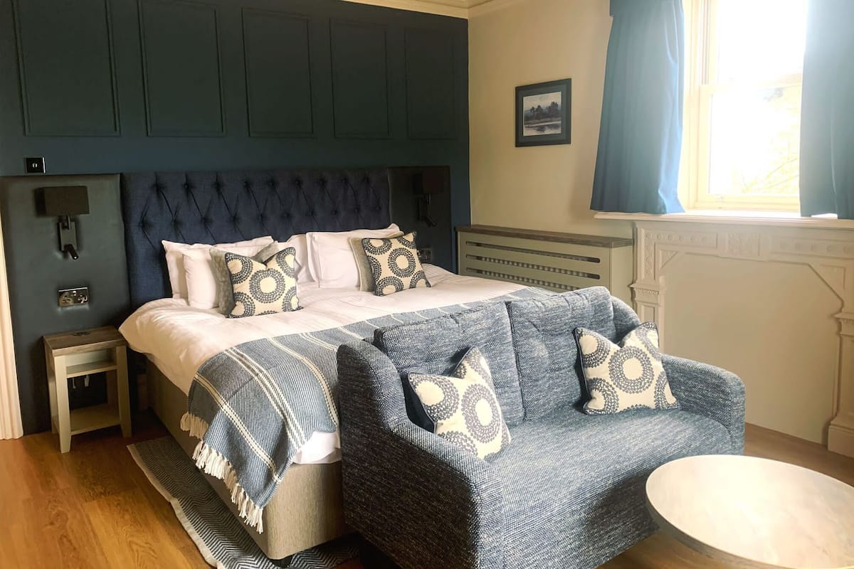 Superior tweepersoonskamer | Luxe beddengoed, individueel gedecoreerd, individueel gemeubileerd