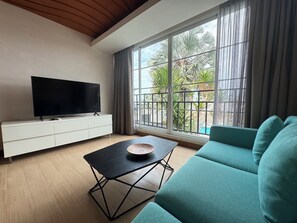 203 The Supreme Seaview: Beach Zone | Vardagsrum | 32-tums smart-tv med digitalkanaler