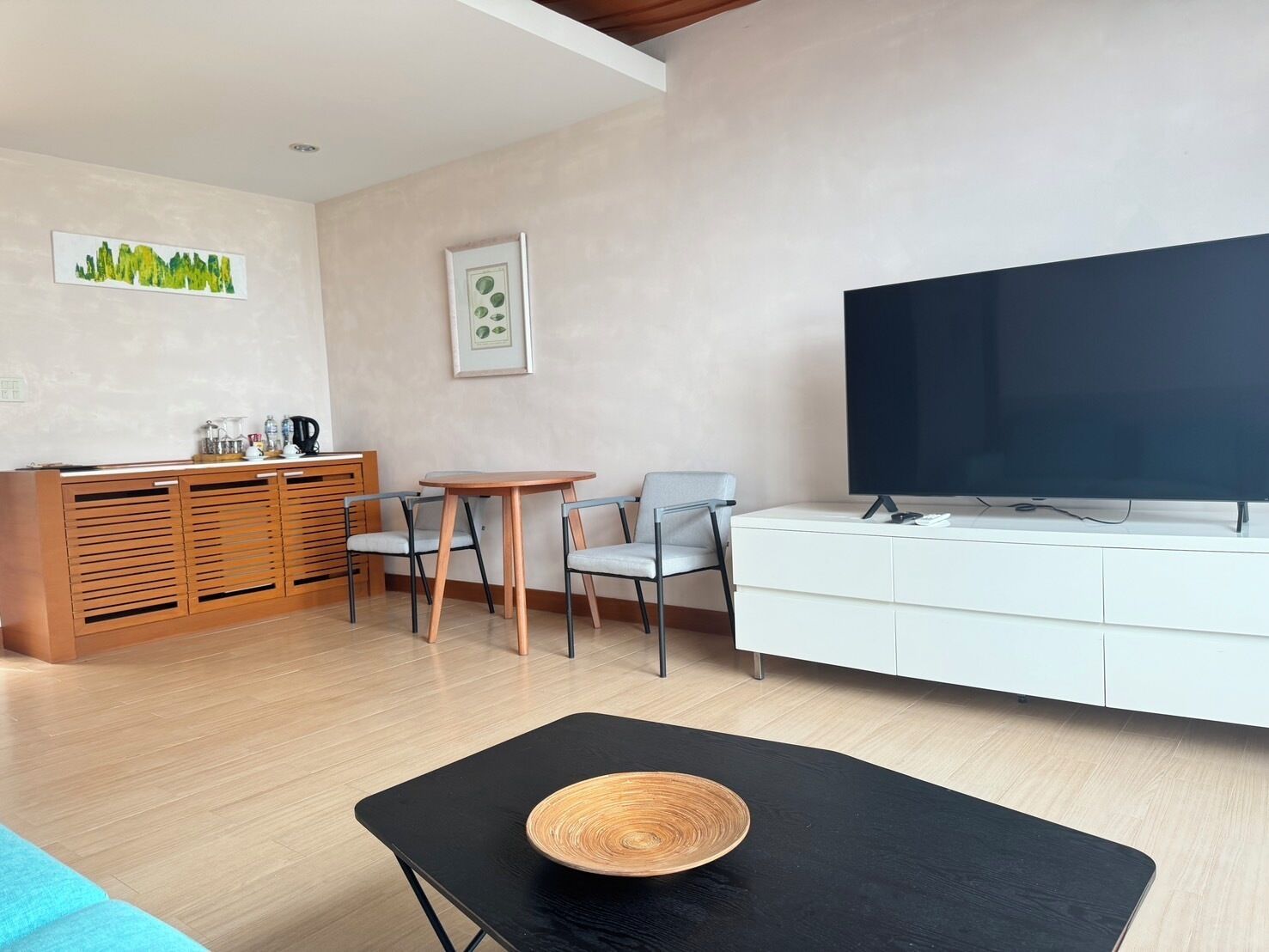 203 The Supreme Seaview: Beach Zone | Vardagsrum | 32-tums smart-tv med digitalkanaler