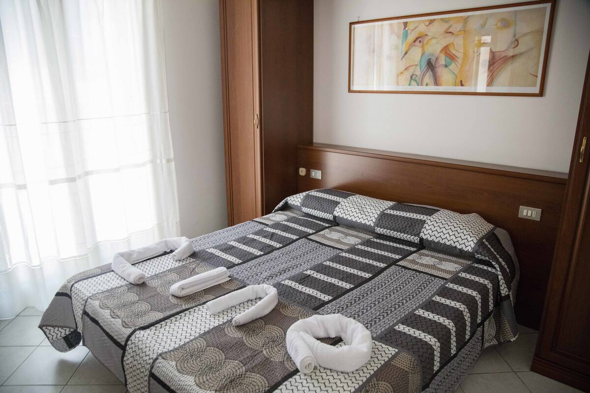 Iron/ironing board, free cots/infant beds, free WiFi