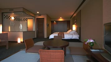 ガーデンスイートシービュー 禁煙 | 高級寝具、セーフティボックス (室内)、デスク、ノートパソコン用作業スペース