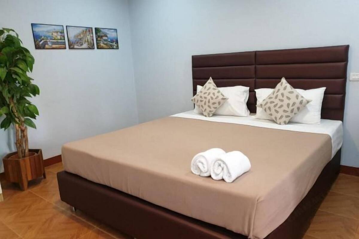 Hypo-allergenic bedding available, iron/ironing board (on request)