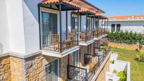 Exterior - Otel Kefalos (Gökçeada)