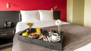 Minibar, in-room safe, desk, soundproofing