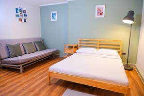 Habitación familiar con 2 camas individuales | Wifi gratis