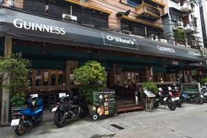 Exterior - O'shea's Sukhumvit Bangkok (Bangkok)