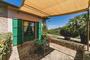 Camera tripla, patio | Terrazza/patio