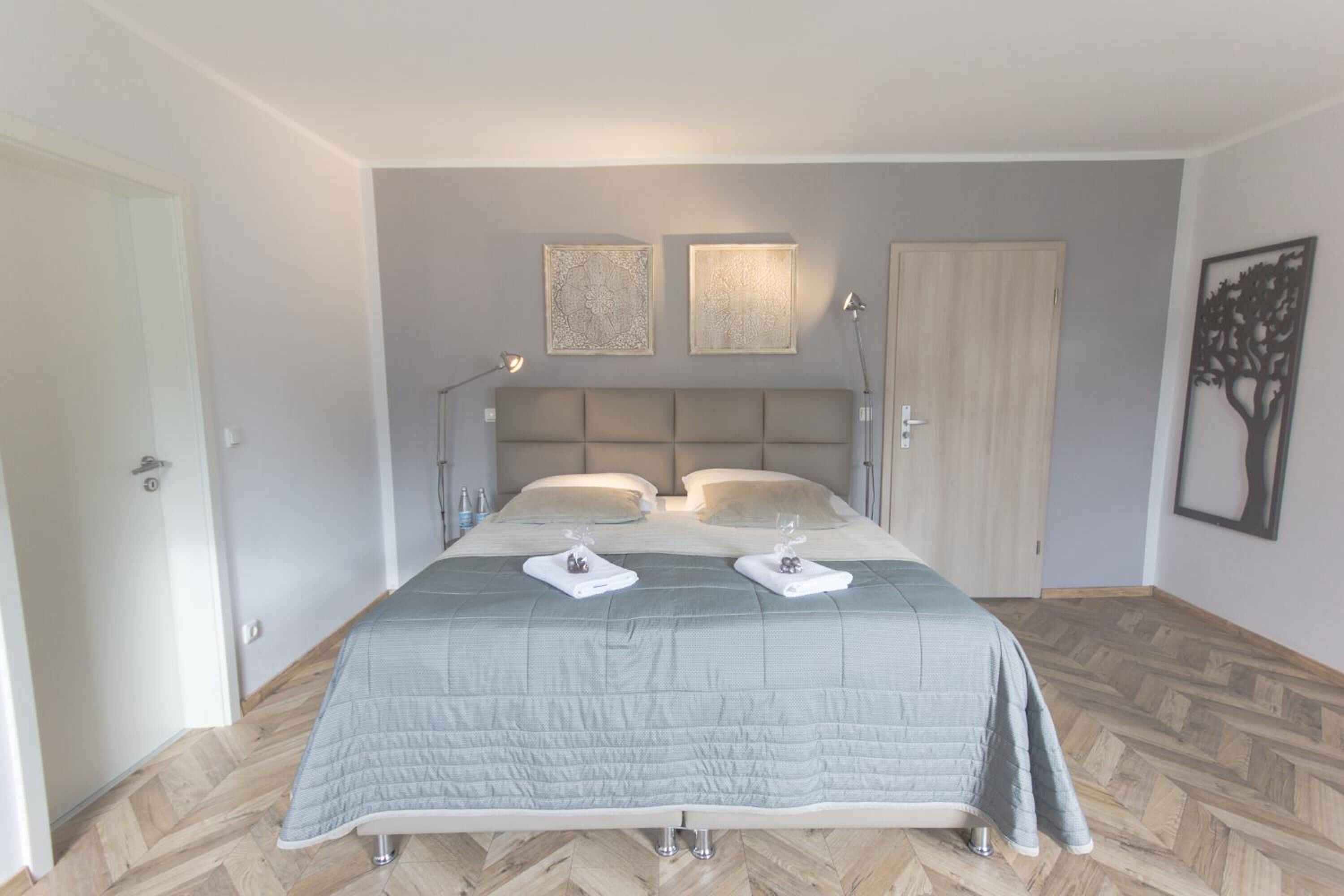 frette italian sheets, premium bedding, down duvets, soundproofing