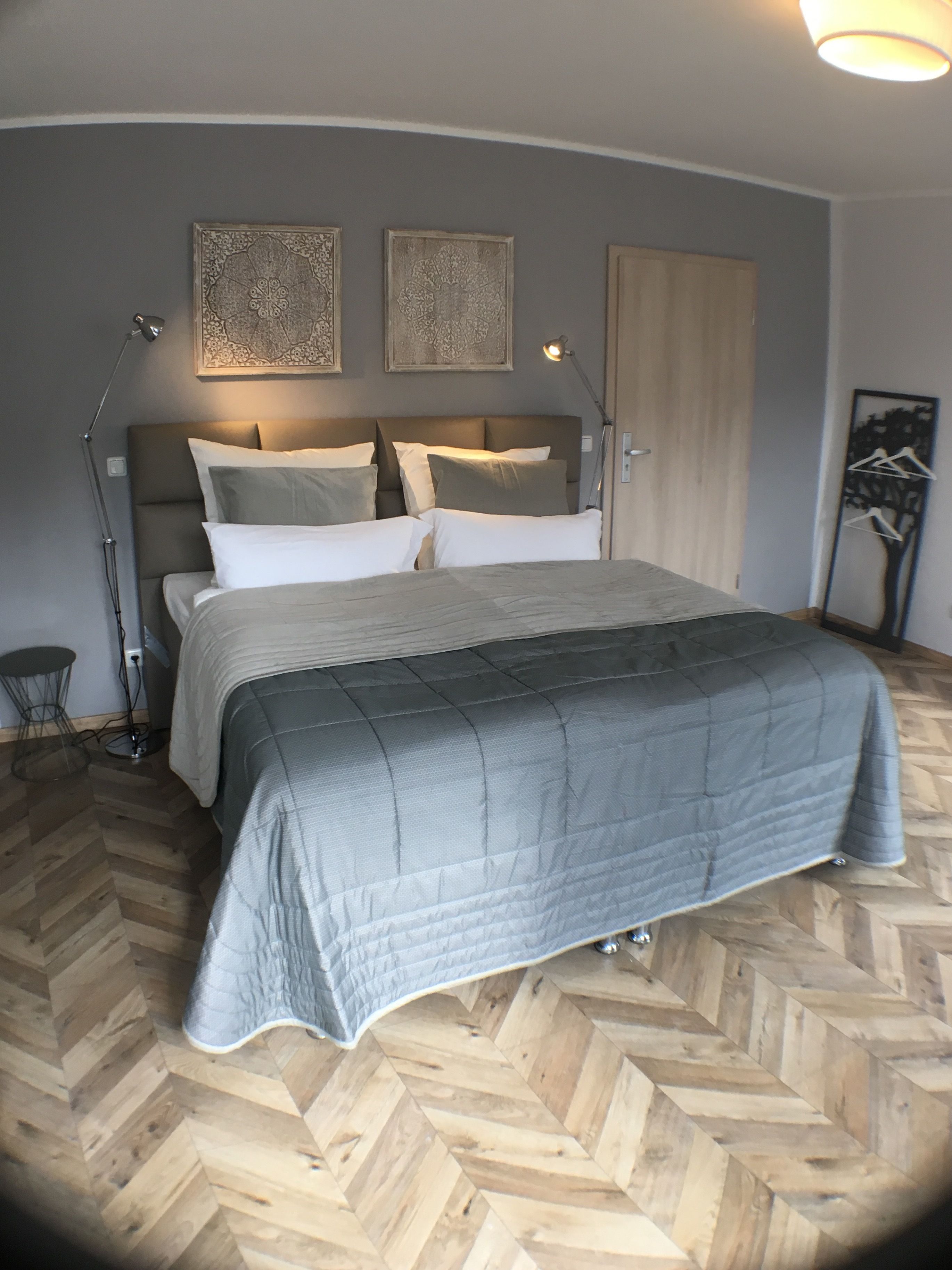 frette italian sheets, premium bedding, down duvets, soundproofing