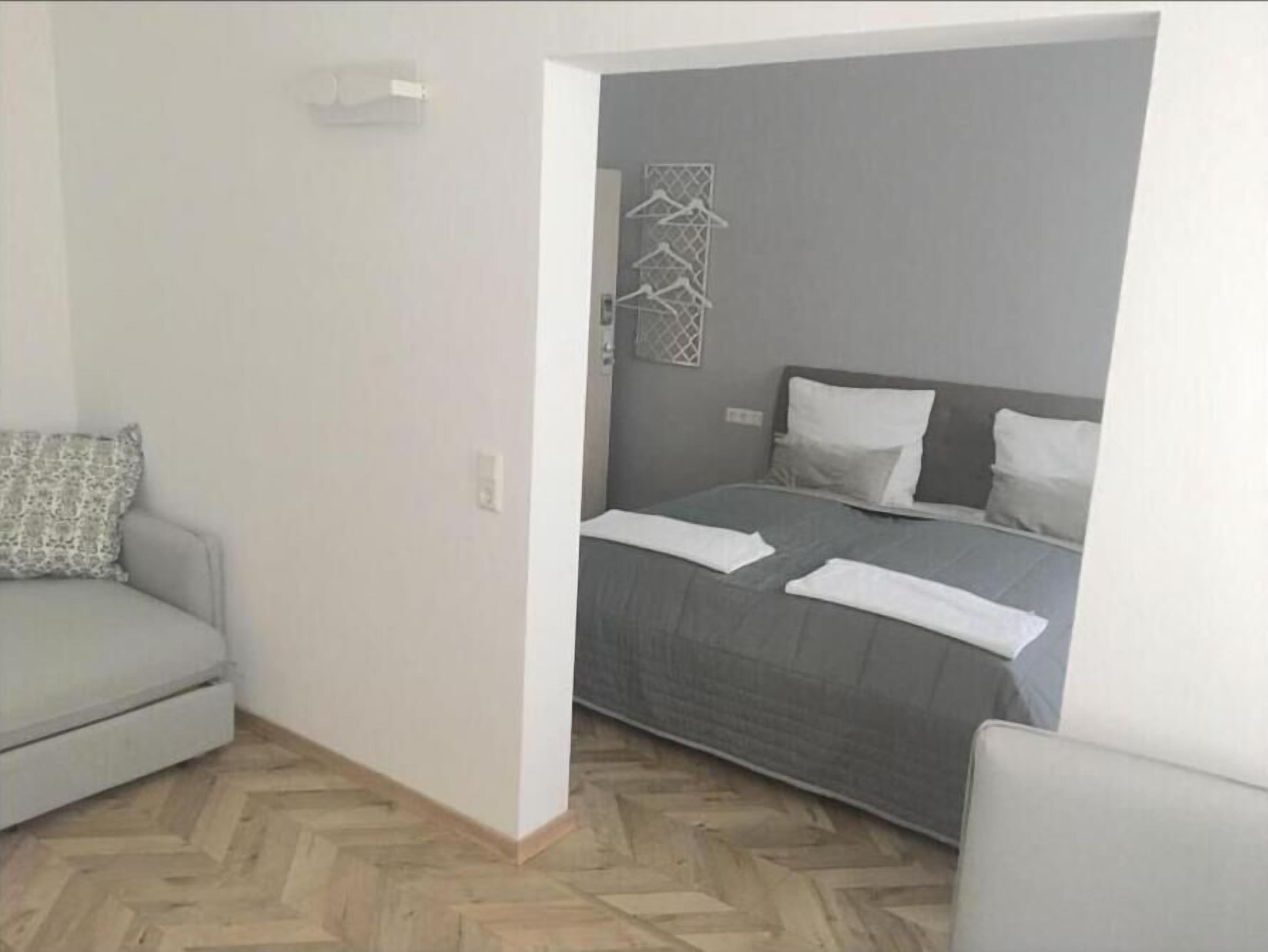 frette italian sheets, premium bedding, down duvets, soundproofing