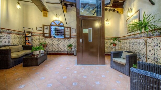 Khu tiếp khách ở sảnh