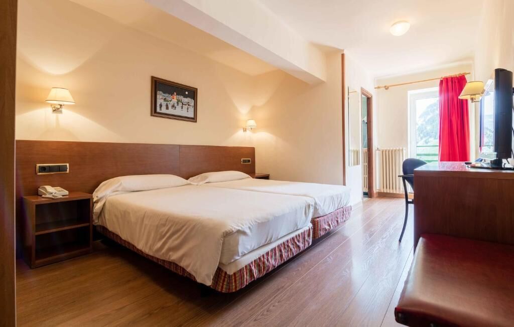 In-room safe, free WiFi
